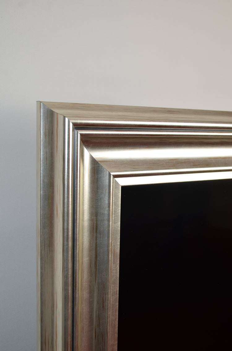 Fenna - Silver TV Frame