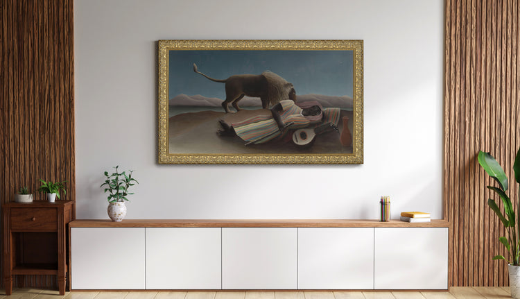 Verity - Gold TV Frame