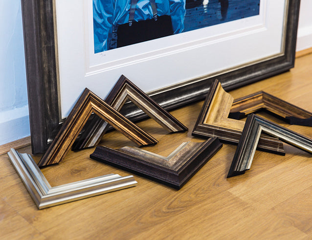 Fenna - Antique Gold TV Frame