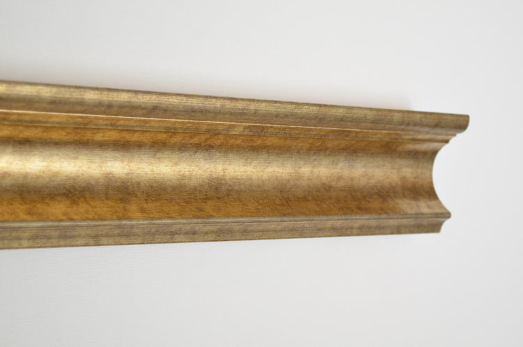 Lenora - Gold TV Frame