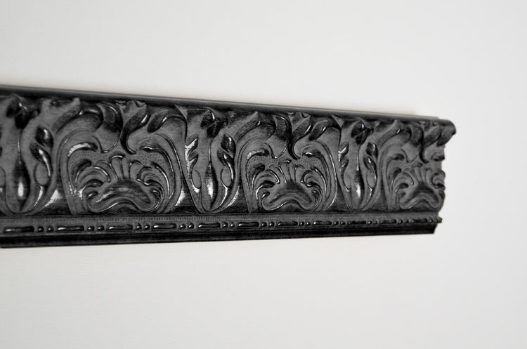 Verity - Black TV Frame